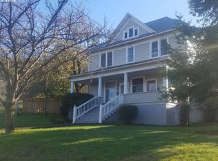 1157 SE Douglas Ave, Roseburg, OR 97470