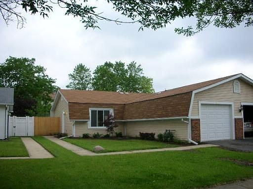 1st image of 180 Golden Dr