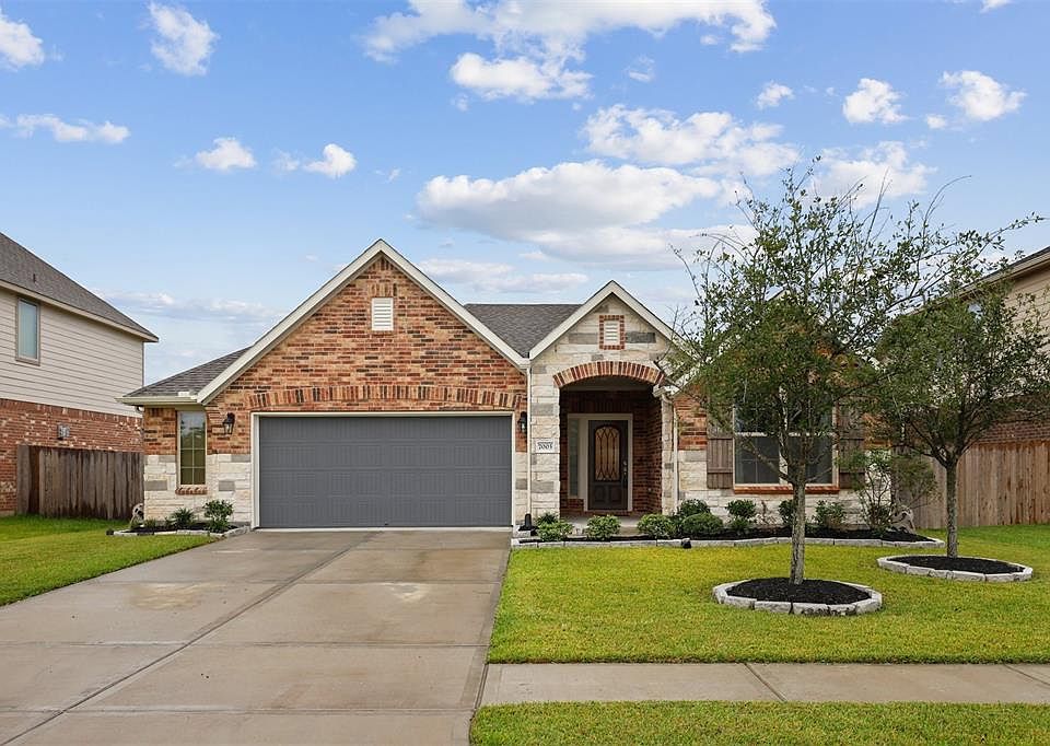1st image of 7003 Water Glen Ln