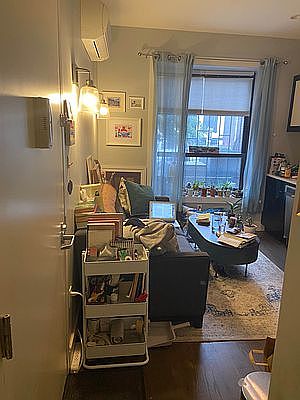 2nd image of 162 Woodruff Ave #1I