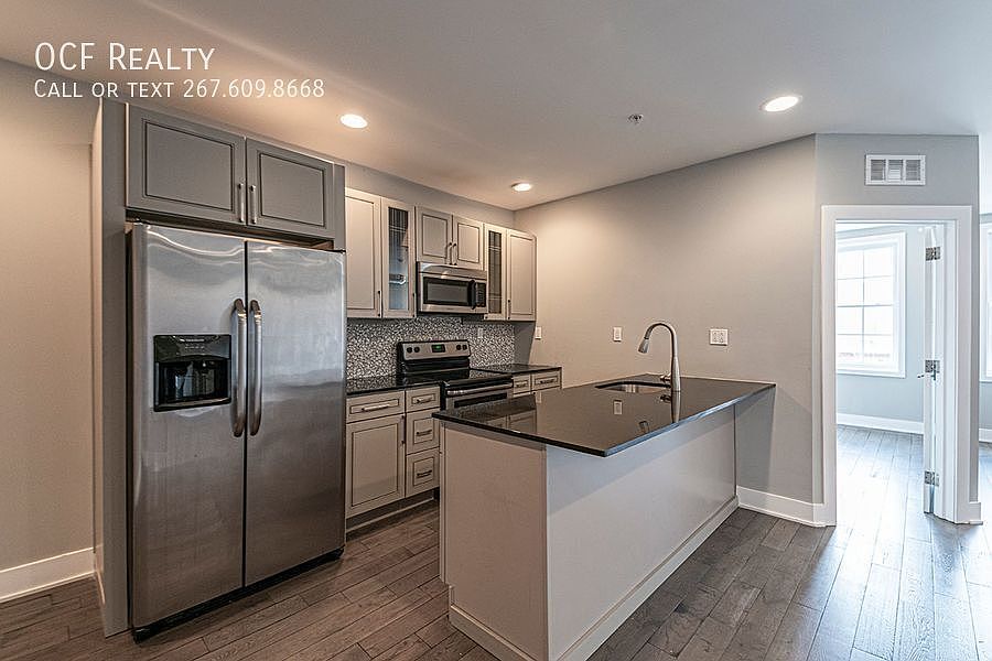 1st image of 135-37 N 3rd St APT 4C