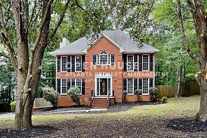 1st image of 141 Orchard Dr