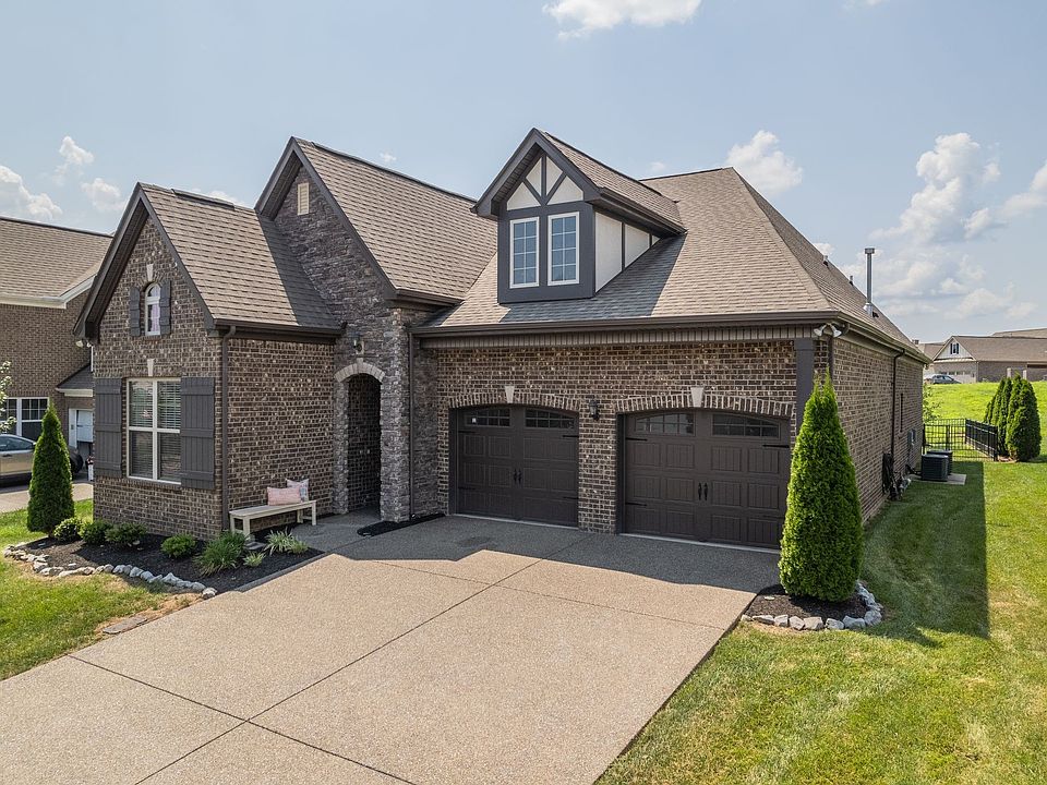 2nd image of 163 Monarchos Dr
