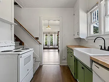612 N State St — Photo 18