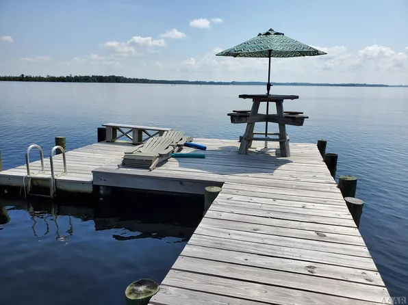 806 Rivershore Rd, Elizabeth City, NC 27909