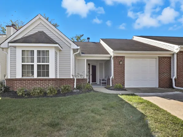 5705 Eden Village Dr, Indianapolis, IN 46254