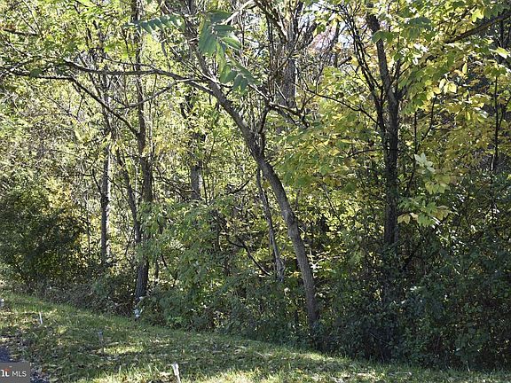 2nd image of Sable Run Rd