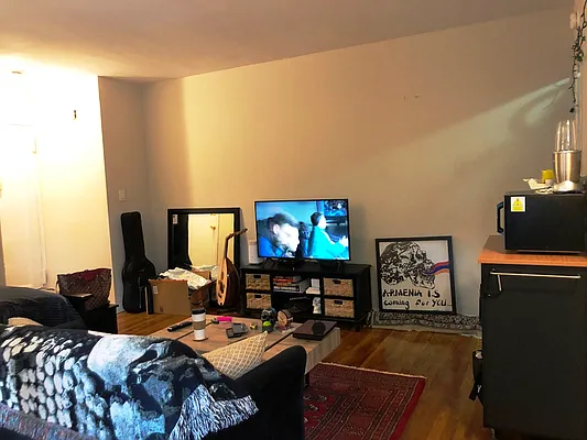 Rented by Prime Realty | media 23