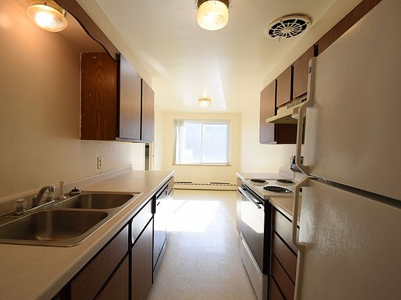 5th image of 120 Knollcrest Dr #122-204