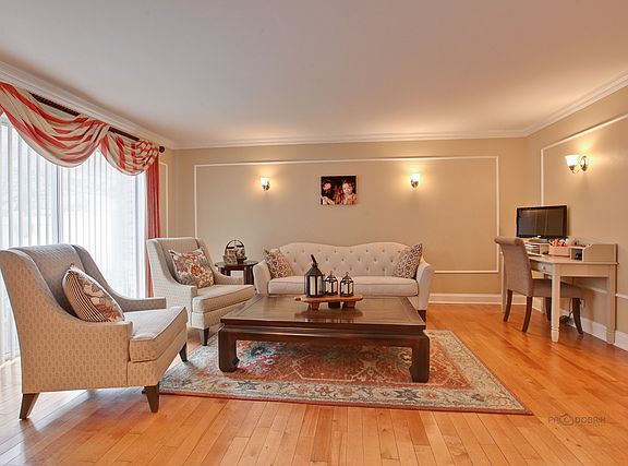 4th image of 449 Partridge Ln #607