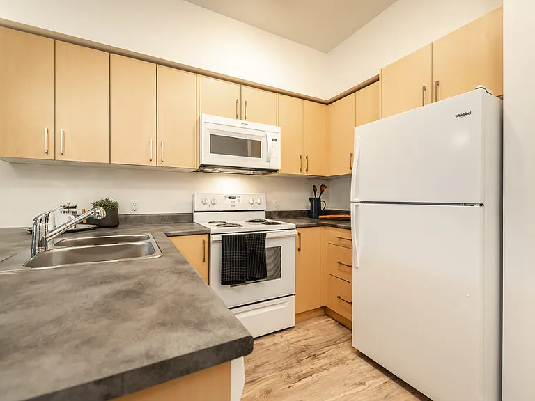 1291 Craigflower Rd — Photo 43