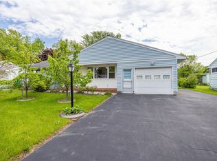 25 Brookdale Park, Rochester, NY 14609