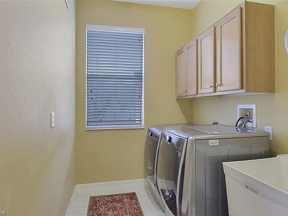 5th image of 10343 Carolina Willow Dr