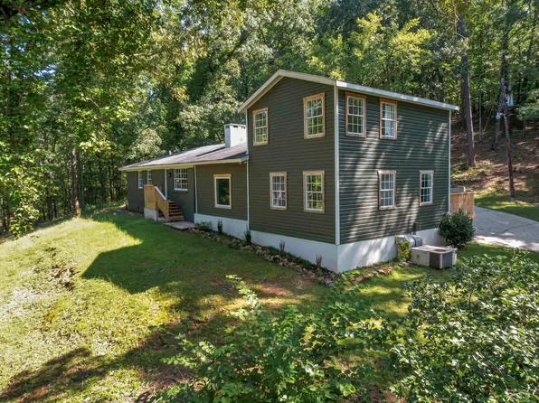 3780 Timberlake Rd, Bessemer, AL 35023