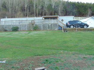 210 Lyle St., Cedar Bluff, VA 24609