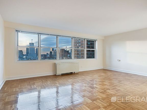 3rd image of 888 8th Ave #M3