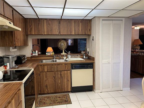 3rd image of 17 Escondido Cir Unit 234