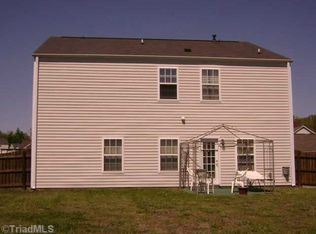 5302 Woodhollow Rd, Mc Leansville, NC 27301