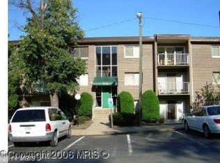 12753 Dara Dr APT 302, Woodbridge, VA 22192