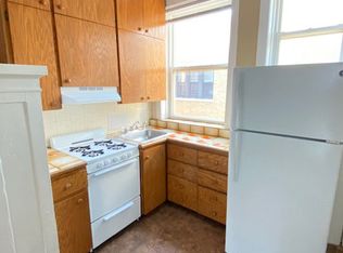 833 W Cornelia Ave #3S, Chicago, IL 60657