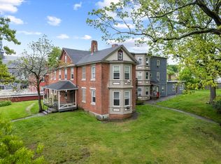 51 Prospect St, Webster, MA 01570