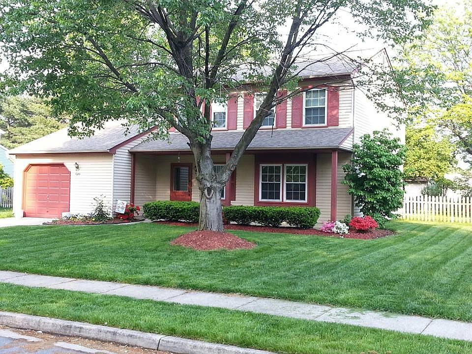 2nd image of 80 Dunhill Dr