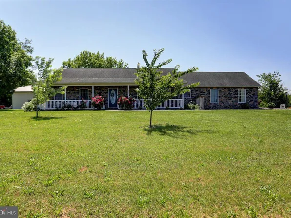 2992 Warm Spring Rd, Chambersburg, PA 17202