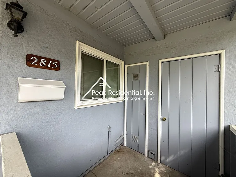 2815 Santa Paula Ct — Photo 15