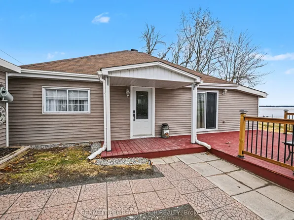 143 Rathwell Shore Rd, Beckwith, ON K7C 4L4