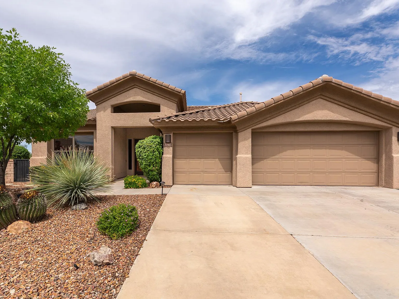 4 bed, 2219 sqft, $2,700 — Photo 3