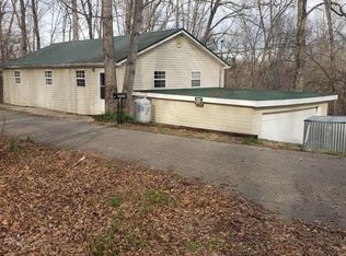 250 & 300 Hicks Ramsey Rd S, Monticello, KY 42633