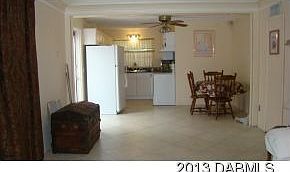 2nd image of 214 Herbert St