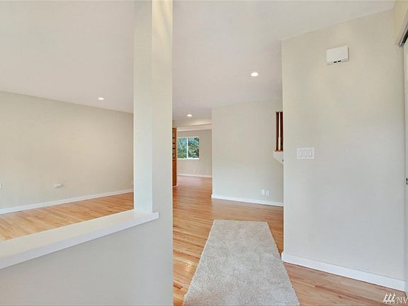 3rd image of 11840 SE 322nd Pl