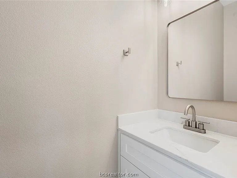 3213 Link St #112 — Photo 19
