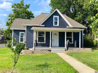 110 W Shawnee St, Paola, KS 66071