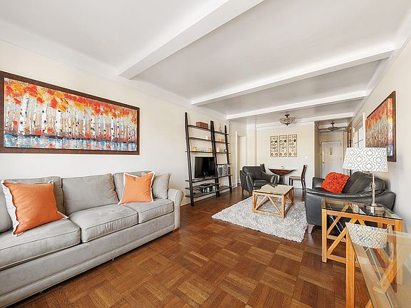2nd image of 23 W 73rd St #816