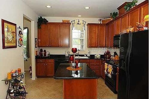 2nd image of 8307 Manor Club Cir 3 #3