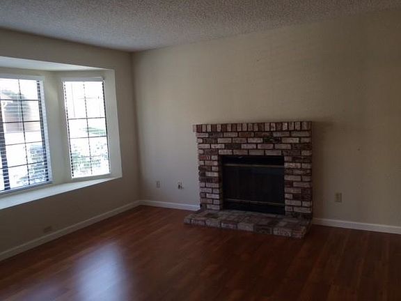 4th image of 7228 Sleepy Creek Dr