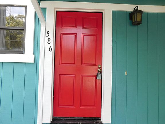 2nd image of 586 Avenue Alhambra