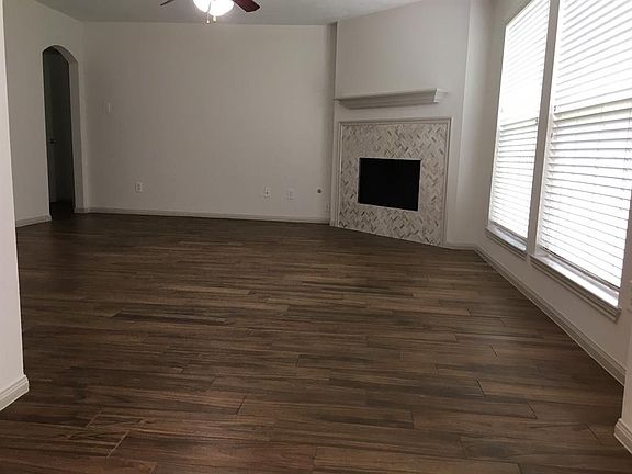 5th image of 20331 Cherry Orchard Ln