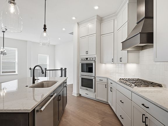 6th image of this home