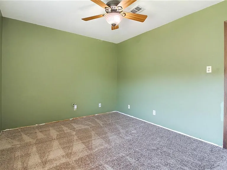 11616 Elk Park Trl — Photo 20
