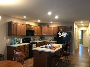 1272 Cottage Dr, Harrisburg, PA 17112