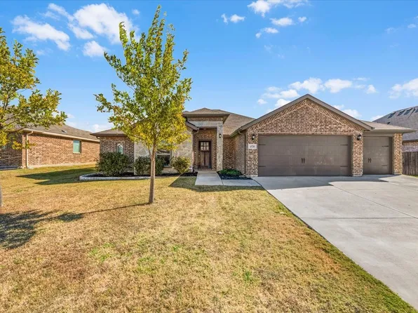 6520 Boot Jack Dr, Joshua, TX 76058