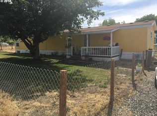 100 Kristen Dr, Irrigon, OR 97844