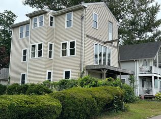 15 9th St, Wareham, MA 02571
