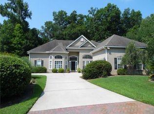 4 Colonade Ct, Bluffton, SC 29910