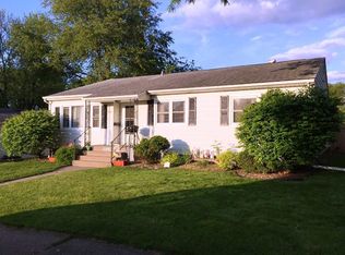 2623 Cedar St, Davenport, IA 52804