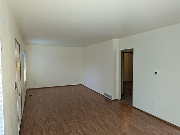 3rd image of 11744 16th Ave NE