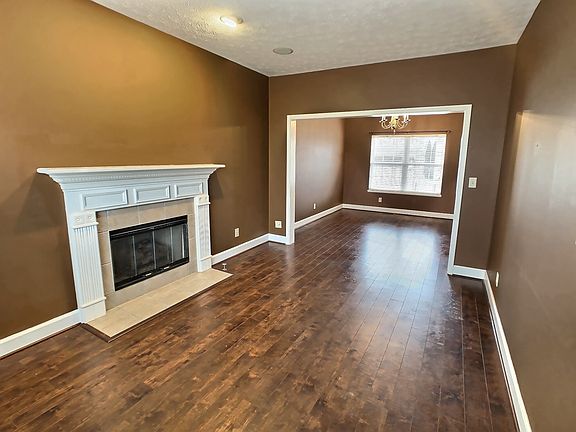 5th image of 2823 Grackle Ln